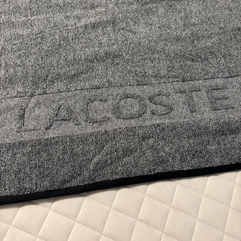 Lacoste Charcoal Gray/Black Heathered Bath Towel